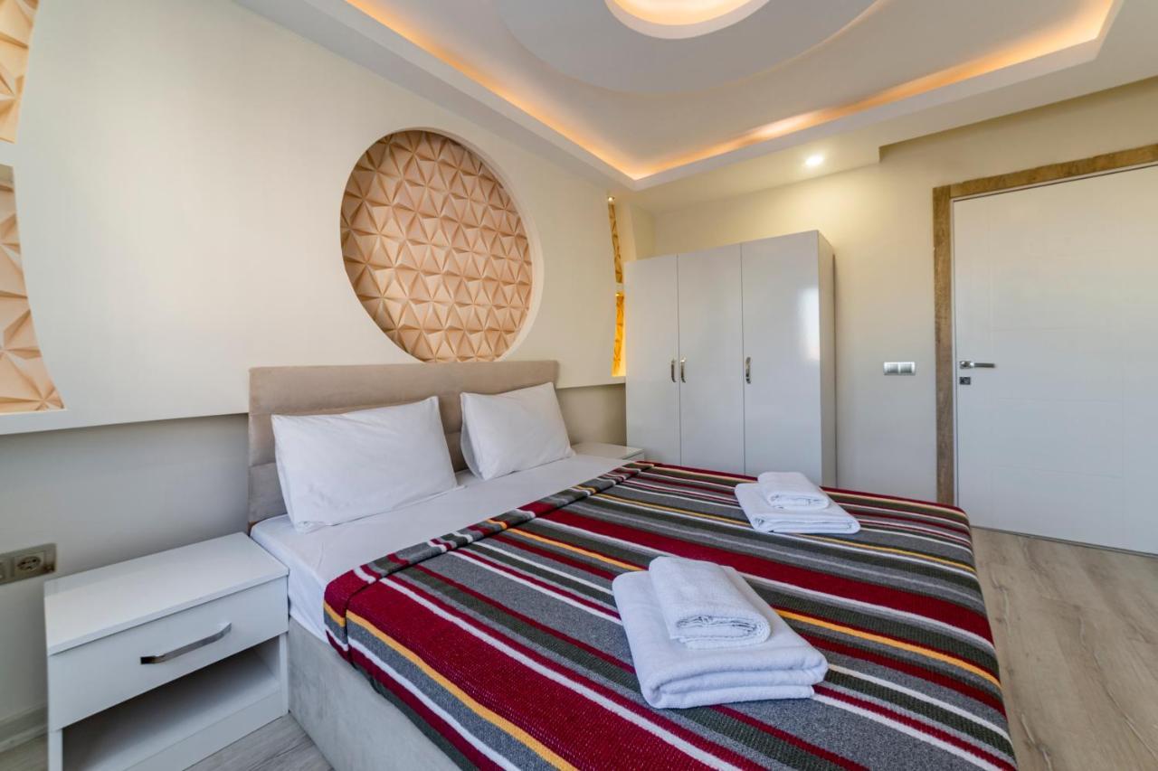 Aparthotel Tema Martili Apart à Altinkum  Extérieur photo